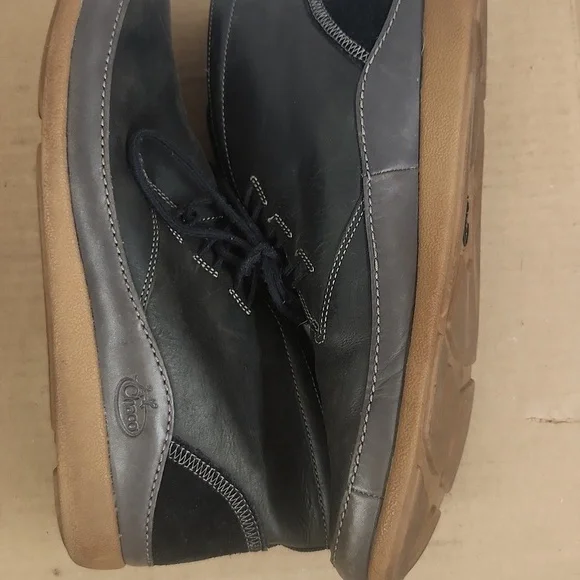 Chaco Black and Gray Chukka Boots with Leather Finish